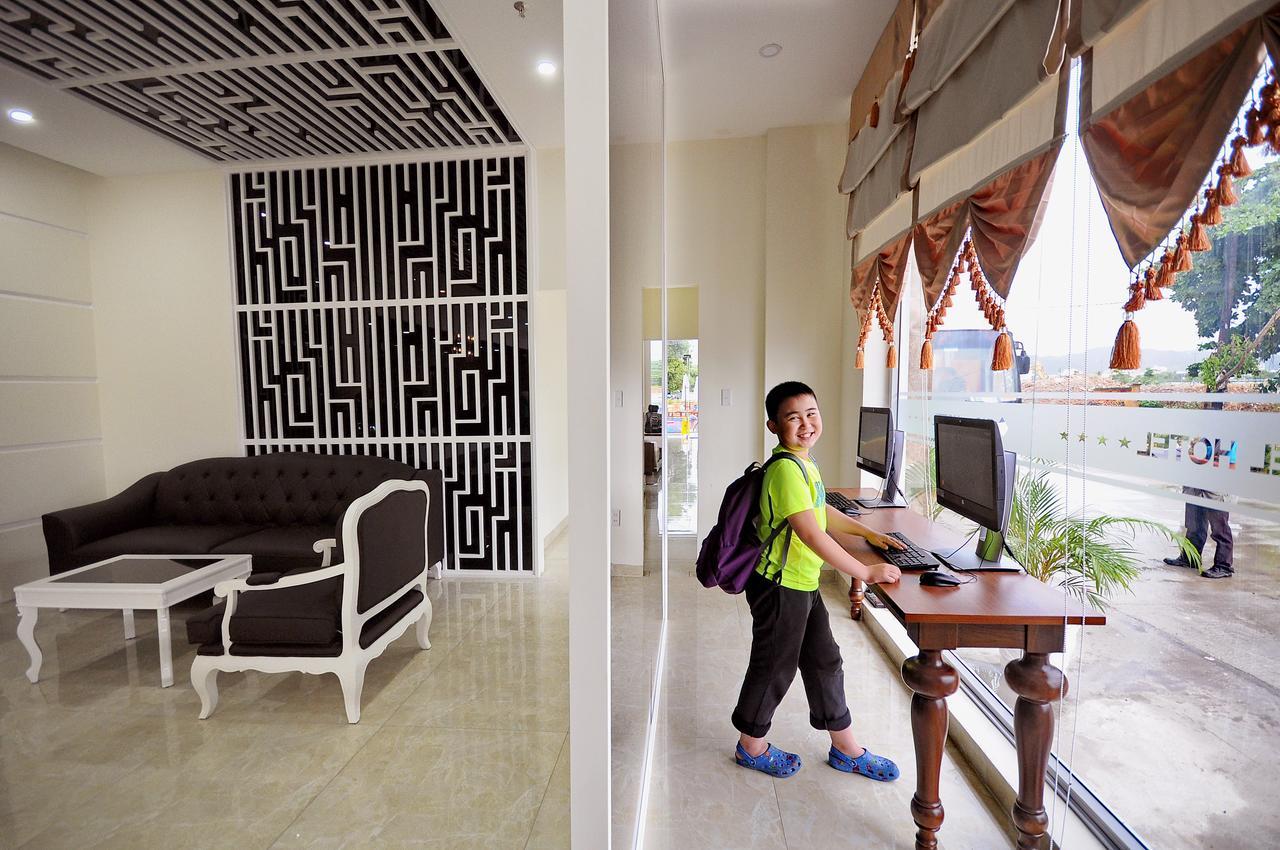 Rigel Hotel Nha Trang Exterior foto